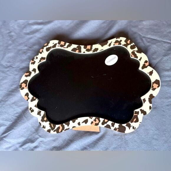 🔥❤️🔥 NEW! Leopard Print Chalkboard Horizontal Easel Personalize Customiz… - Picture 2 of 5